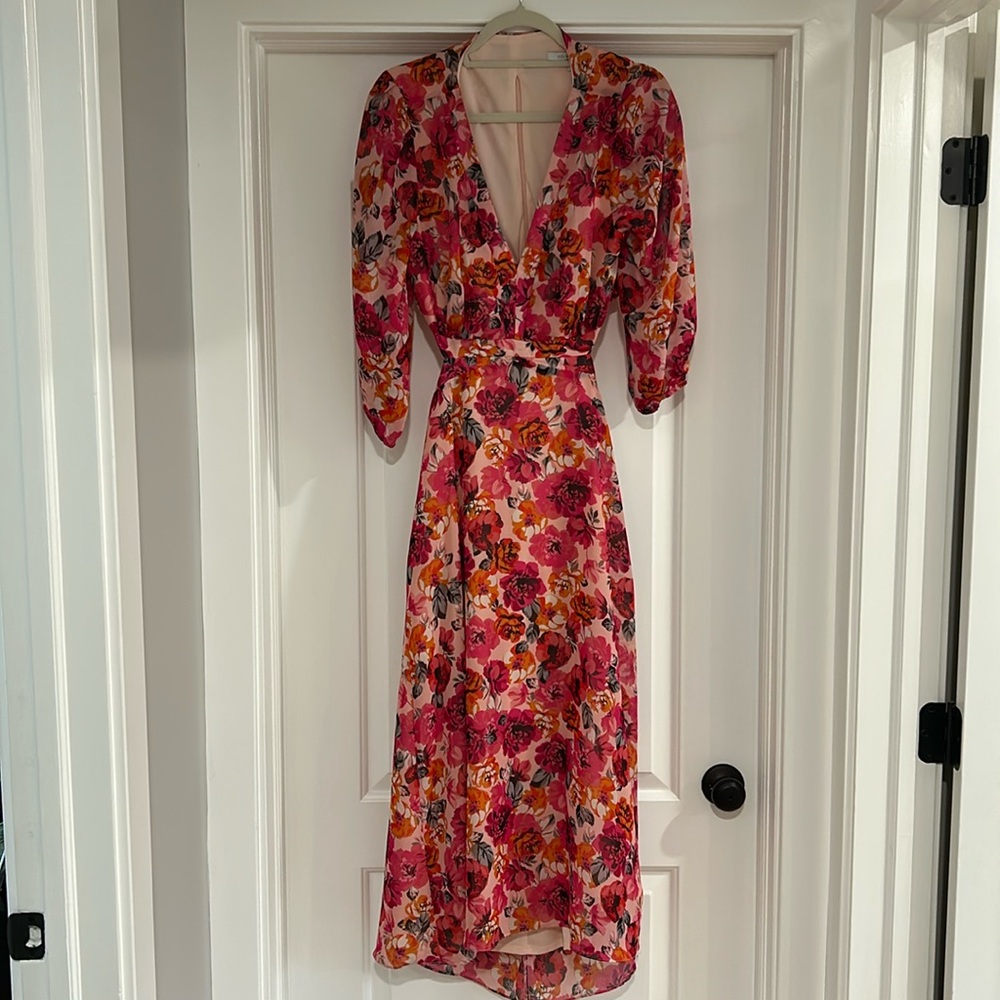 Julia Jordan pink floral long sleeve maxi dress with midriff cutout size 10